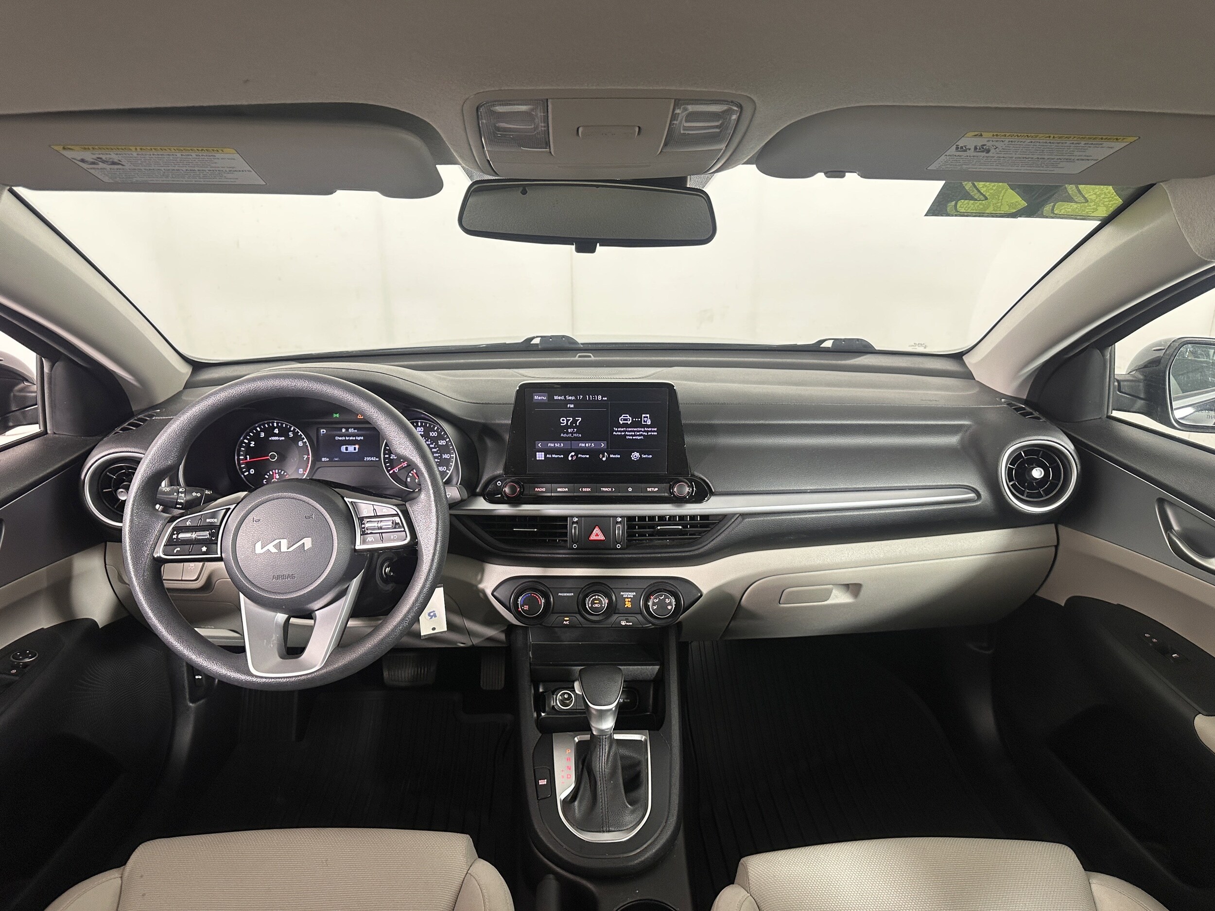 2022 Kia Forte LXS photo 4