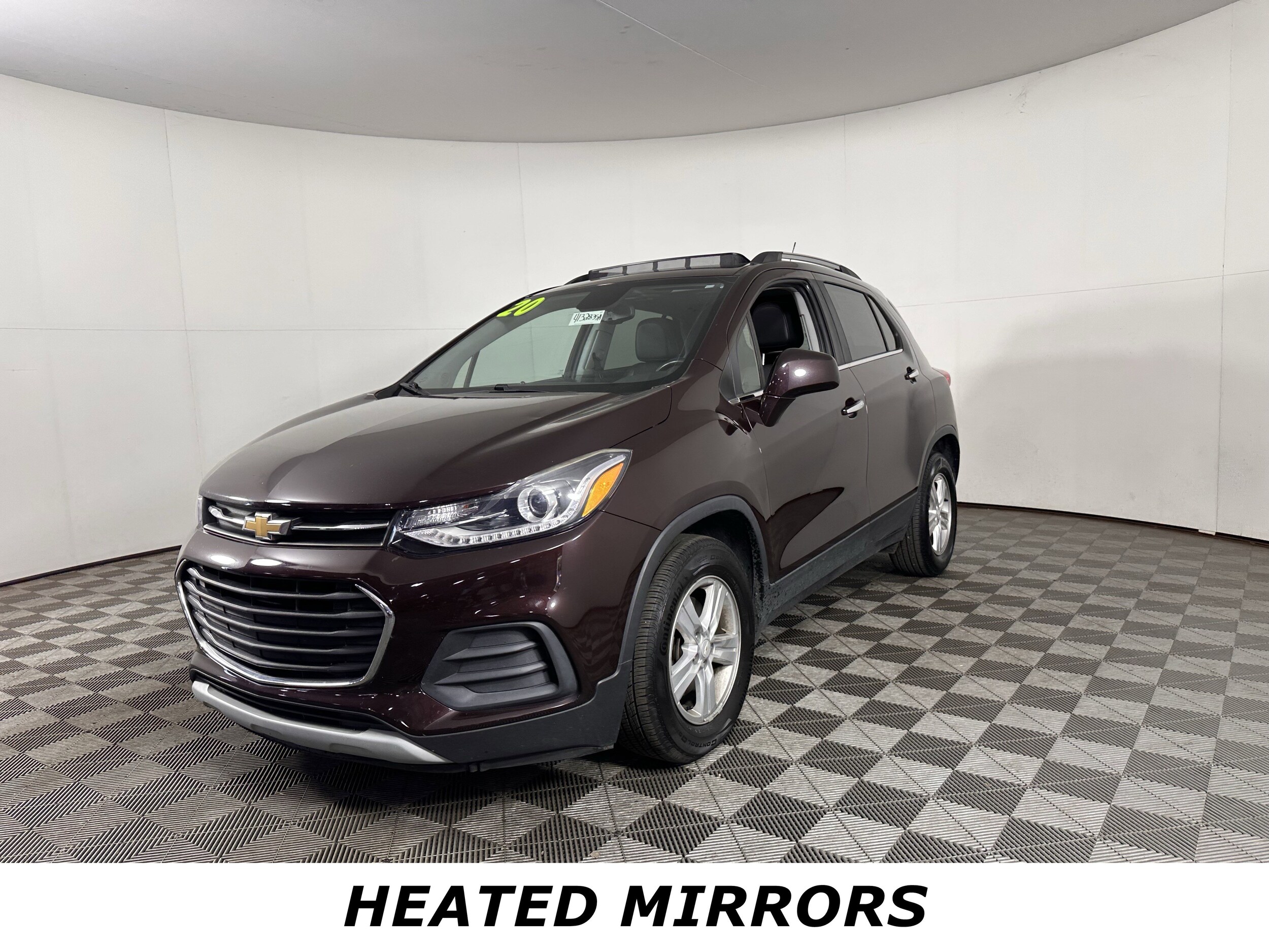 2020 Chevrolet Trax LT photo 3