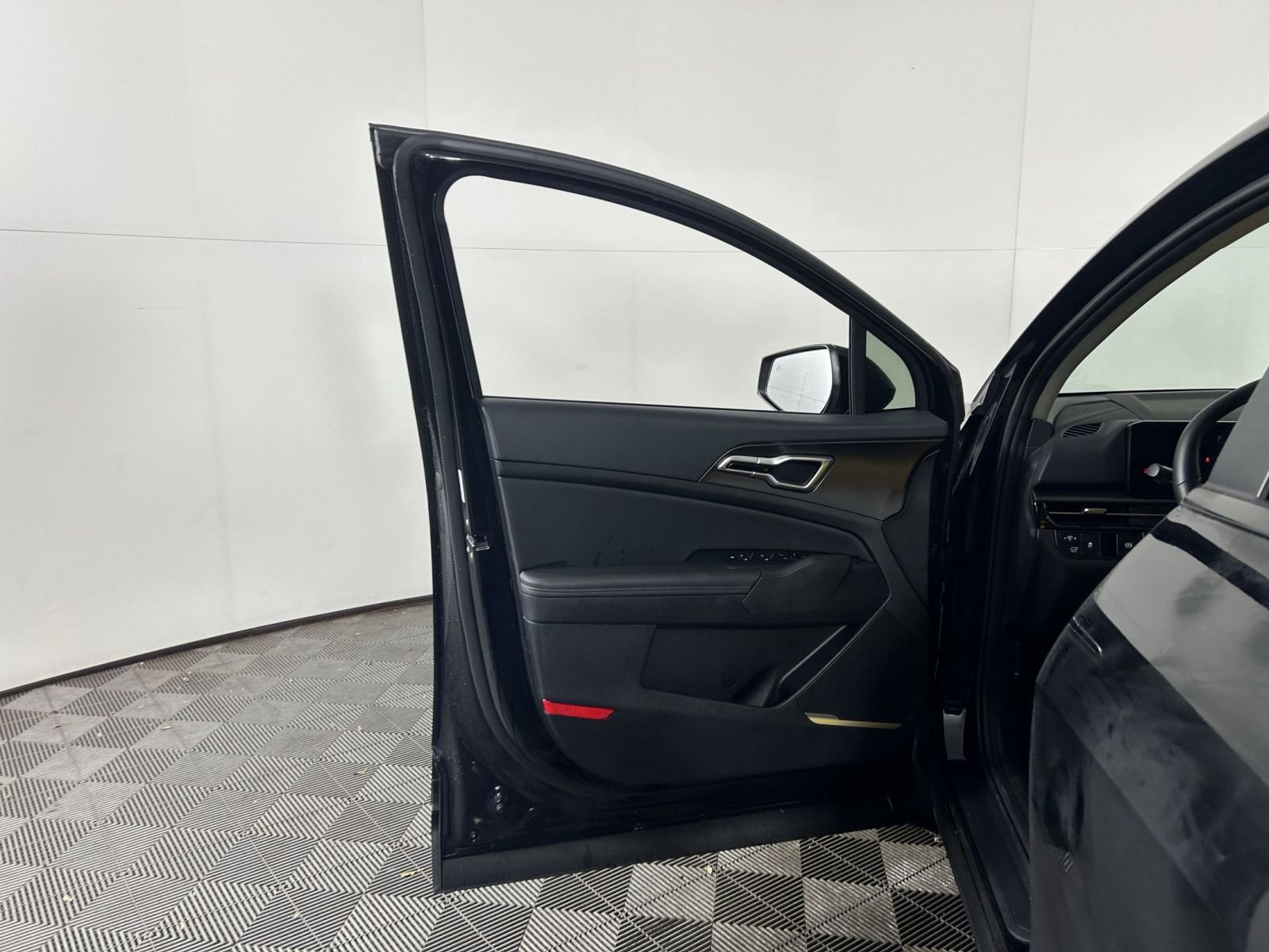 2026 Kia Sportage EX - Photo 26