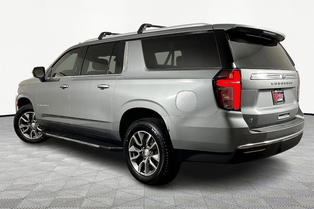 Used 2023 Chevrolet Suburban 4WD 4dr LS SUV