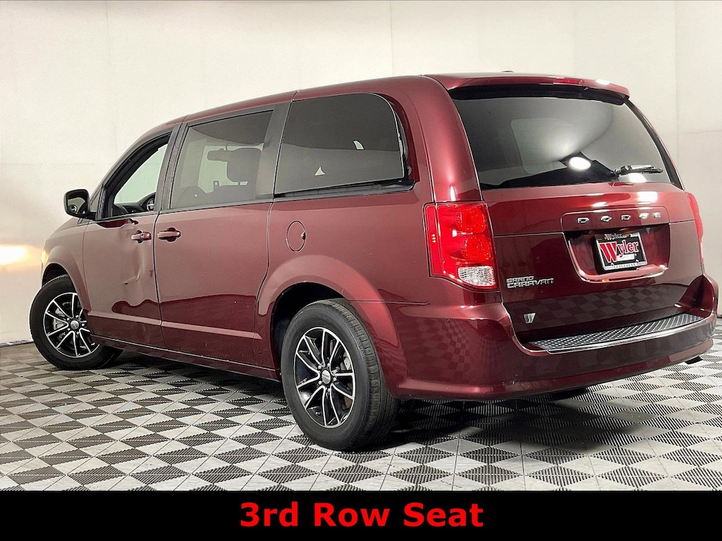 Used 2018 Dodge Grand Caravan SE Plus Wagon Van Passenger Van