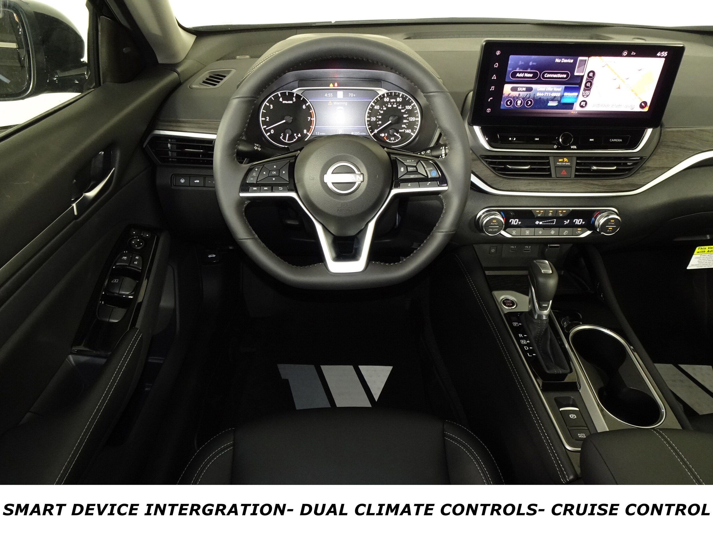 2025 Nissan Altima SL photo 4