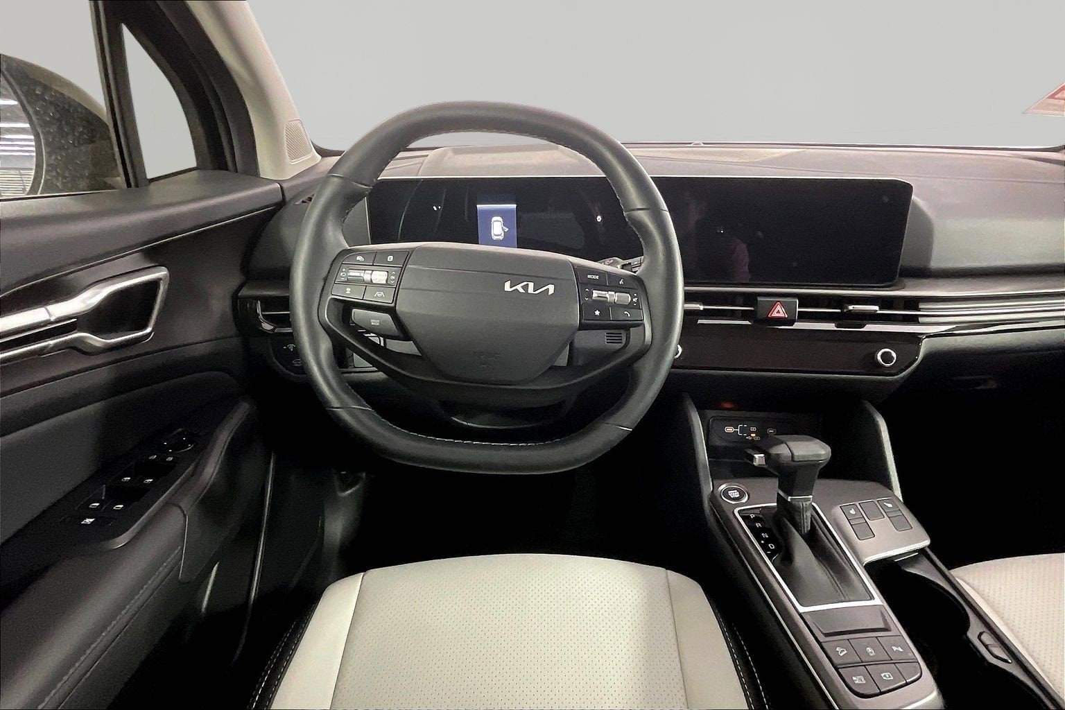 2026 Kia Sportage EX - Photo 9