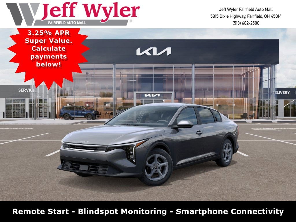New 2025 Kia K4 LXS Sedan
