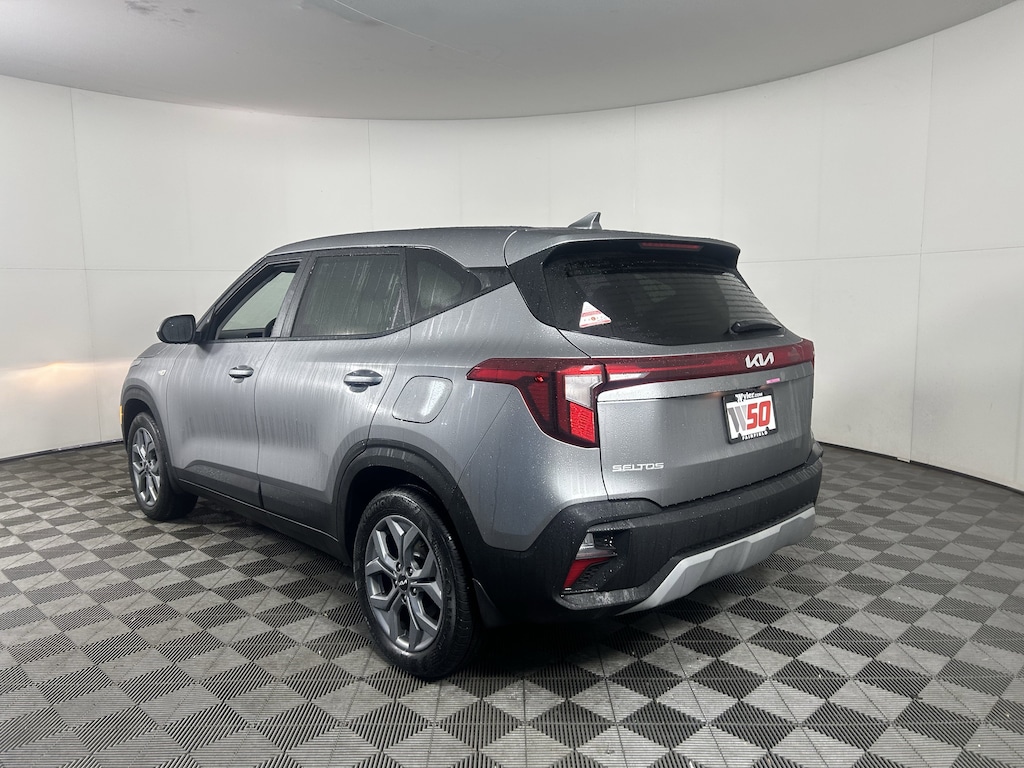 Used 2025 Kia Seltos LX IVT AWD SUV