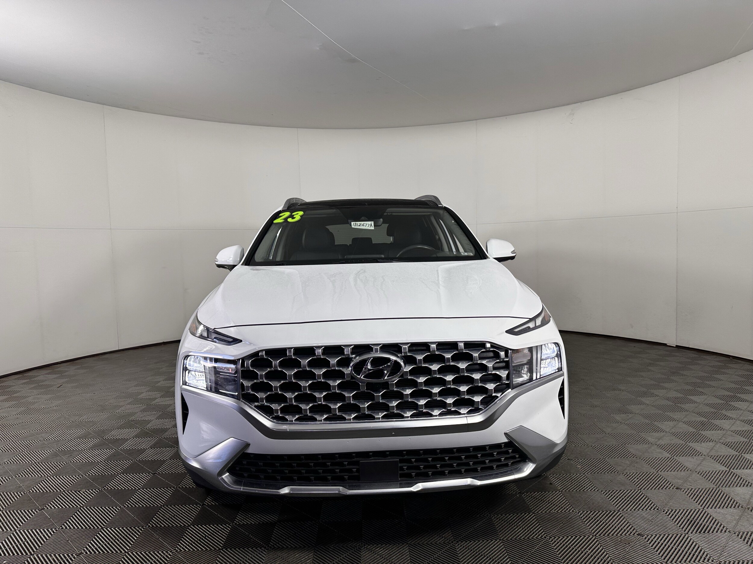 2023 Hyundai Santa Fe SEL Premium photo 2