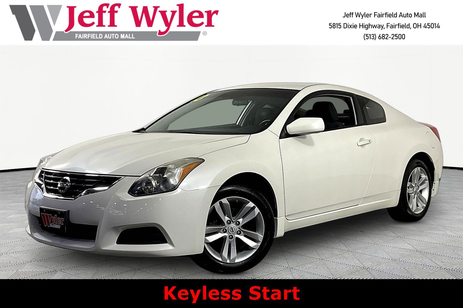 2013 Nissan Altima Coupe 2.5 S CVT's photo