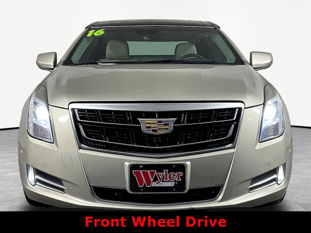 Used 2016 CADILLAC XTS 4dr Sdn Luxury Collection FWD Sedan
