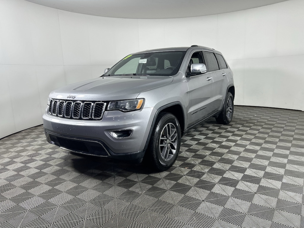 Used 2017 Jeep Grand Cherokee Limited 4x4 SUV