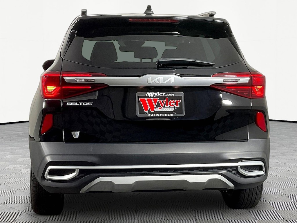 Used 2023 Kia Seltos S IVT AWD SUV