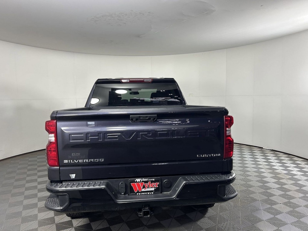 Used 2024 Chevrolet Silverado 1500 4WD Crew Cab 147 Custom Trail Boss Truck Crew Cab