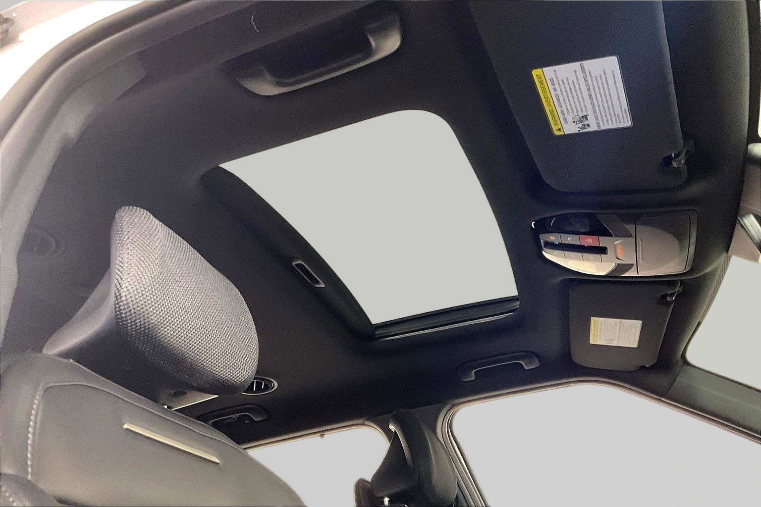 2027 Kia Telluride SX - Photo 12