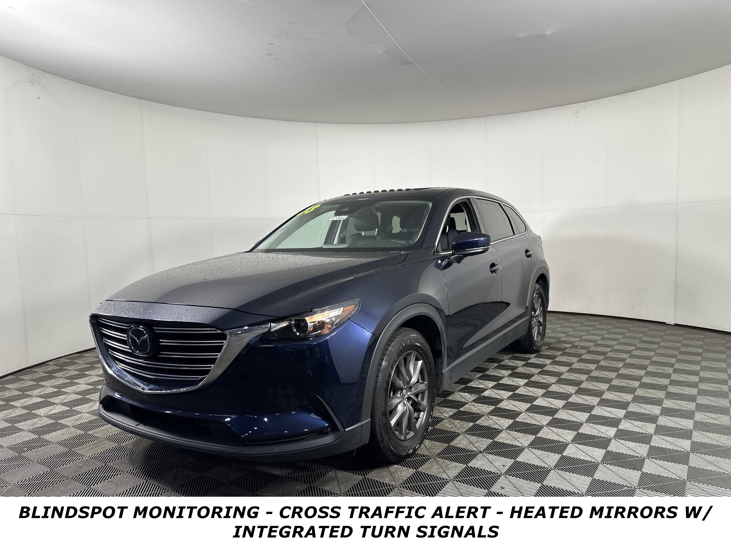 2023 Mazda CX-9 Touring photo 3