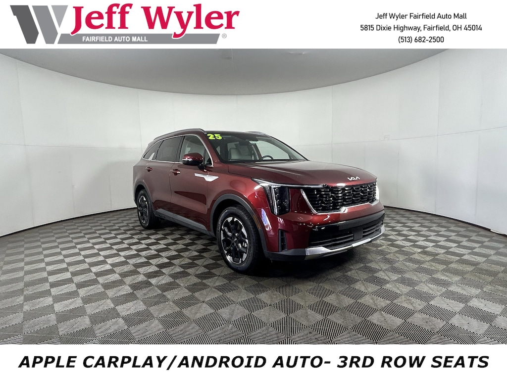 Used 2025 Kia Sorento S FWD SUV
