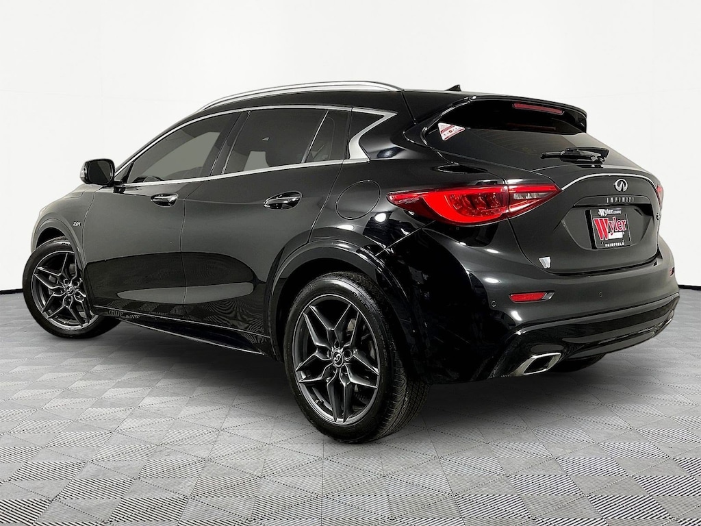 Used 2019 INFINITI QX30 ESSENTIAL FWD SUV