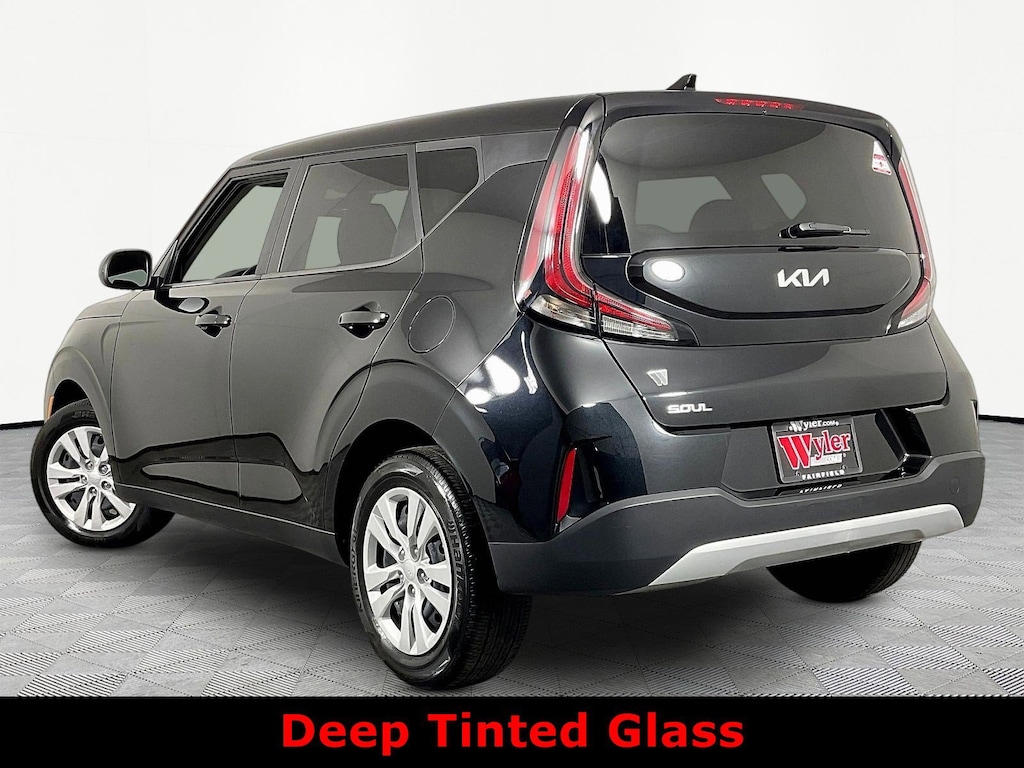 Used 2023 Kia Soul LX IVT Hatchback