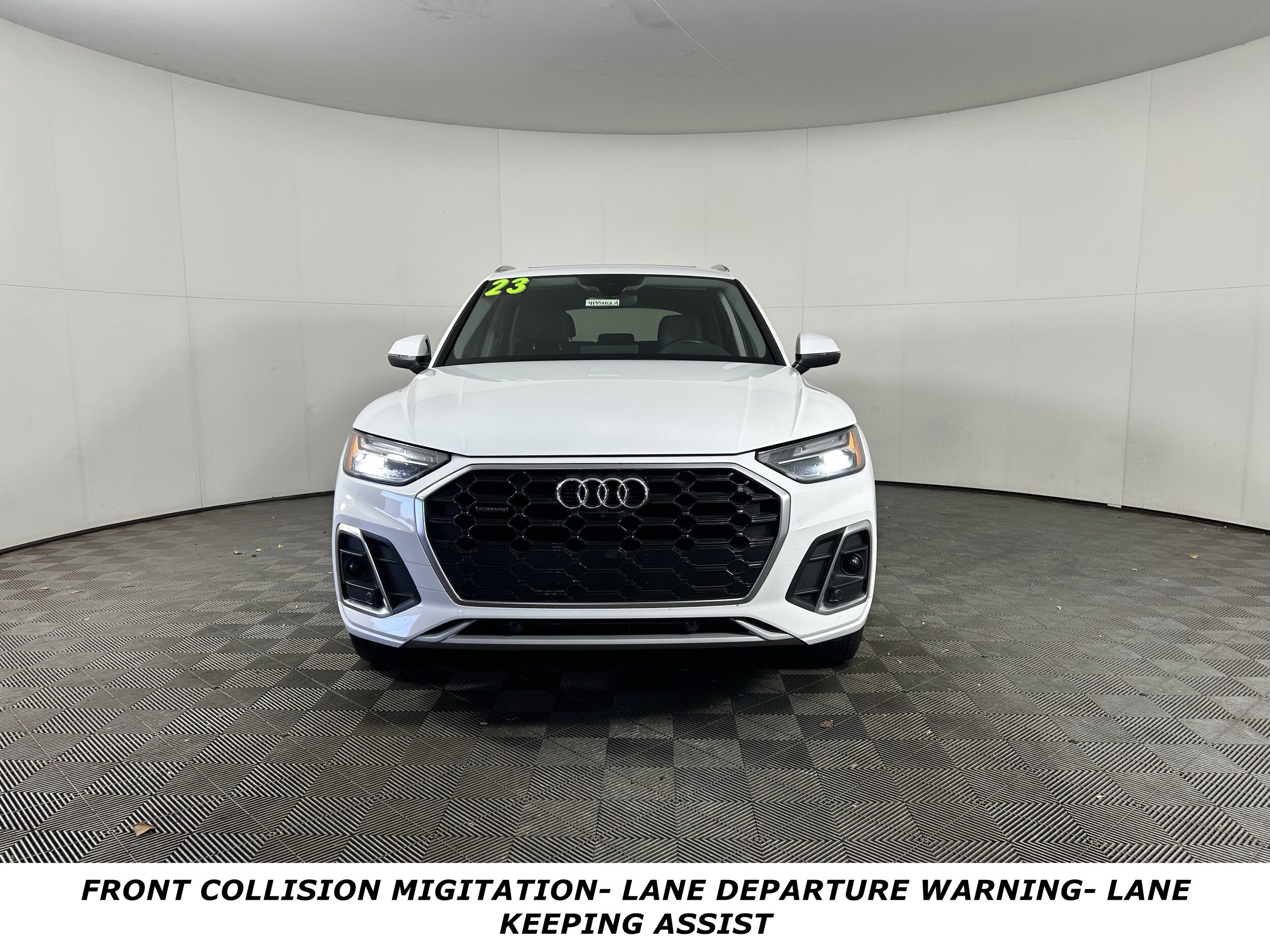 2023 Audi Q5 S line Premium Plus 45 TFSI photo 2