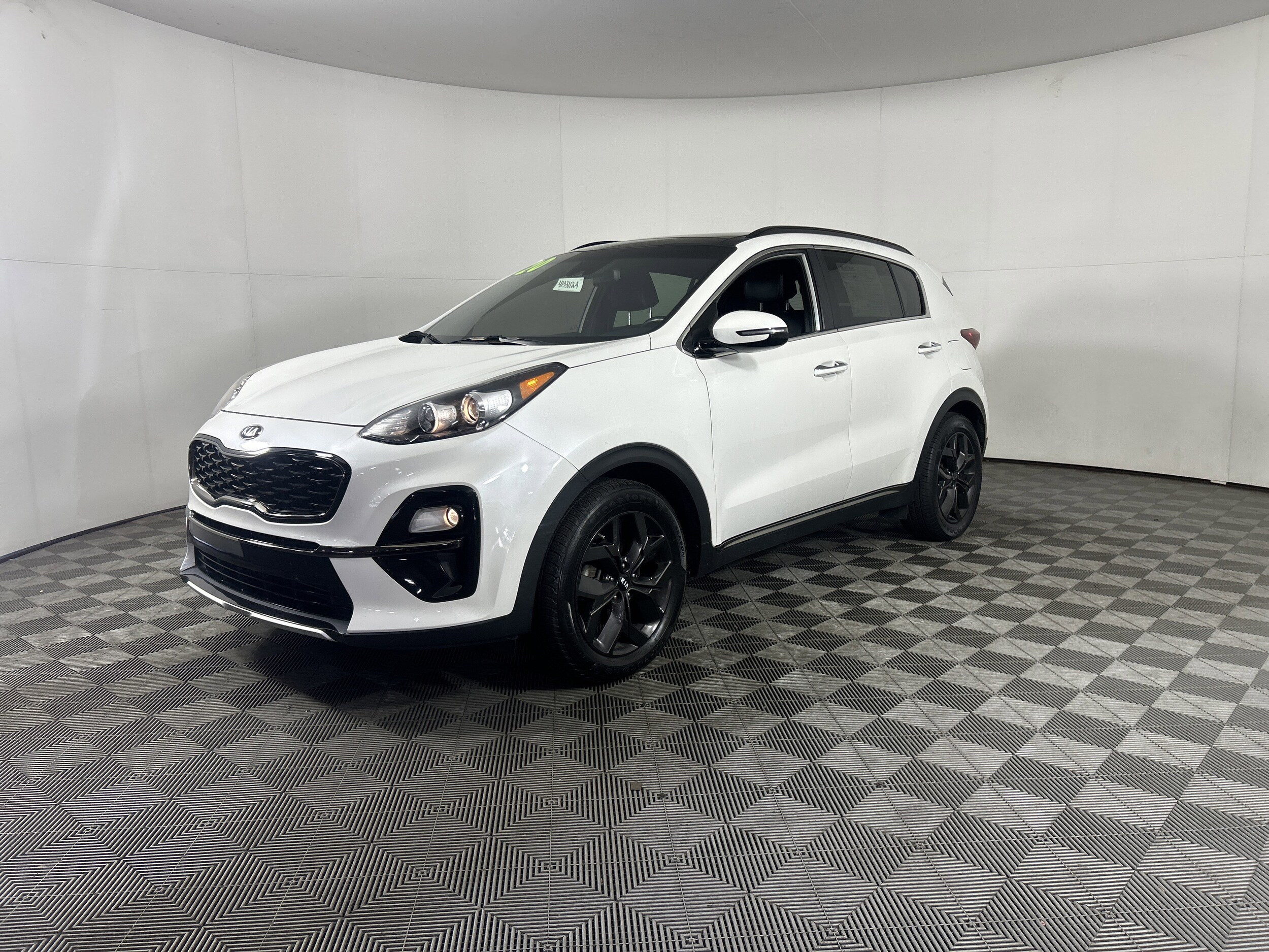 2020 Kia Sportage S photo 3
