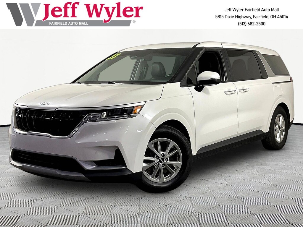 Used 2023 Kia Carnival LX FWD w/Seat Pkg MPV