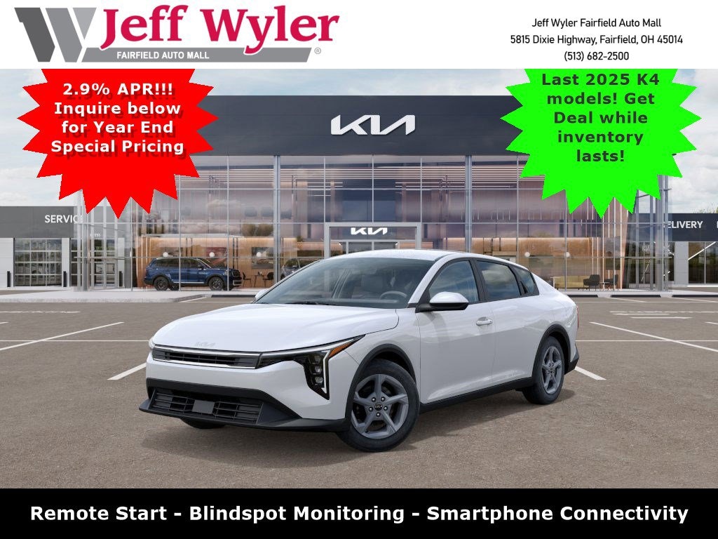 New 2025 Kia K4 LXS Sedan