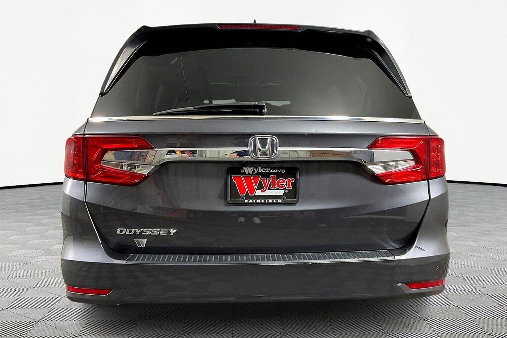 Used 2018 Honda Odyssey Van