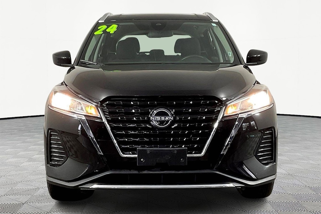 Certified 2024 Nissan Kicks SV FWD SUV