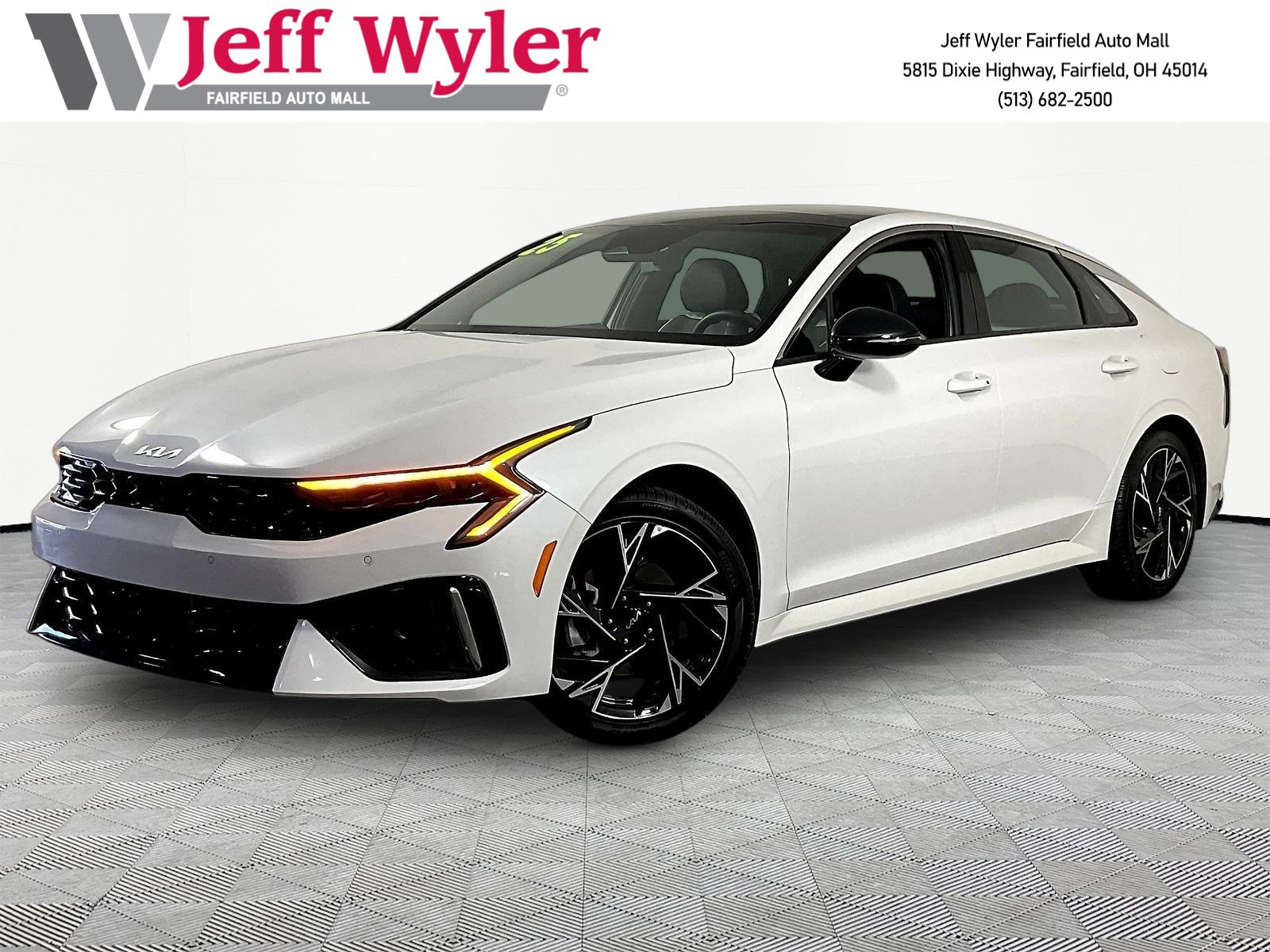 2025 Kia Optima GT-Line AWD's photo
