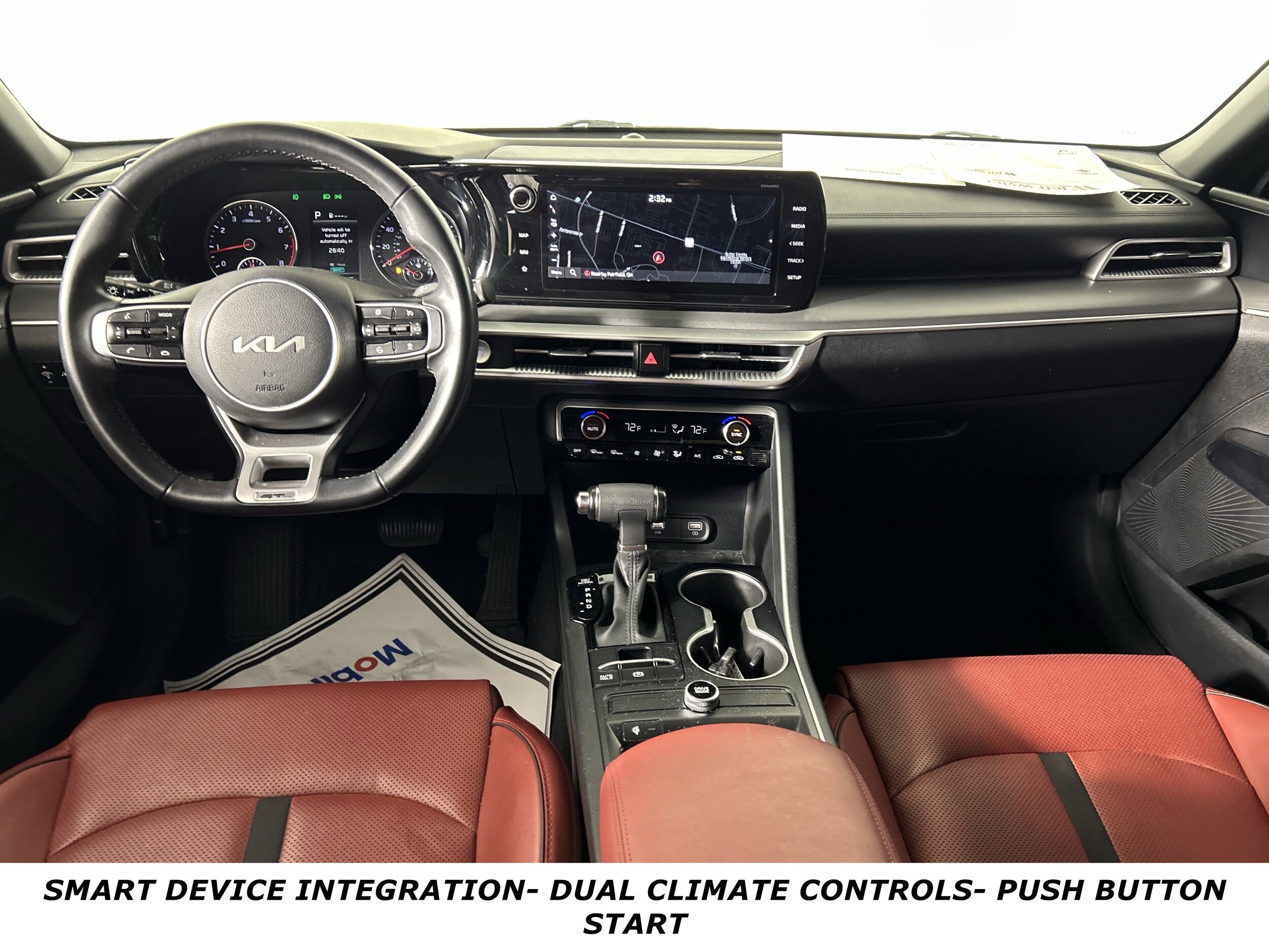 2023 Kia K5 GT-Line photo 4