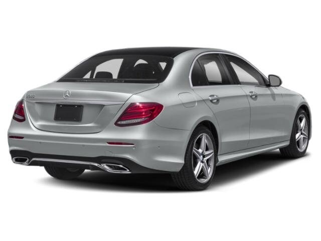2017 Mercedes Benz E photo 2