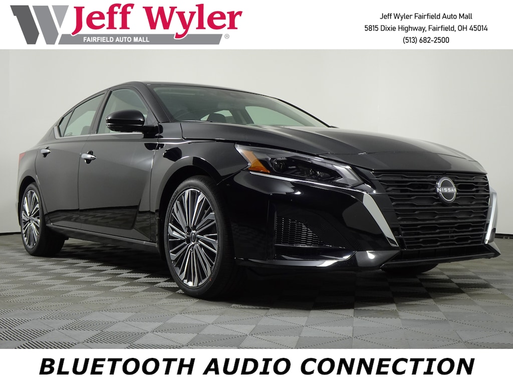 Used 2025 Nissan Altima SL FWD Sedan