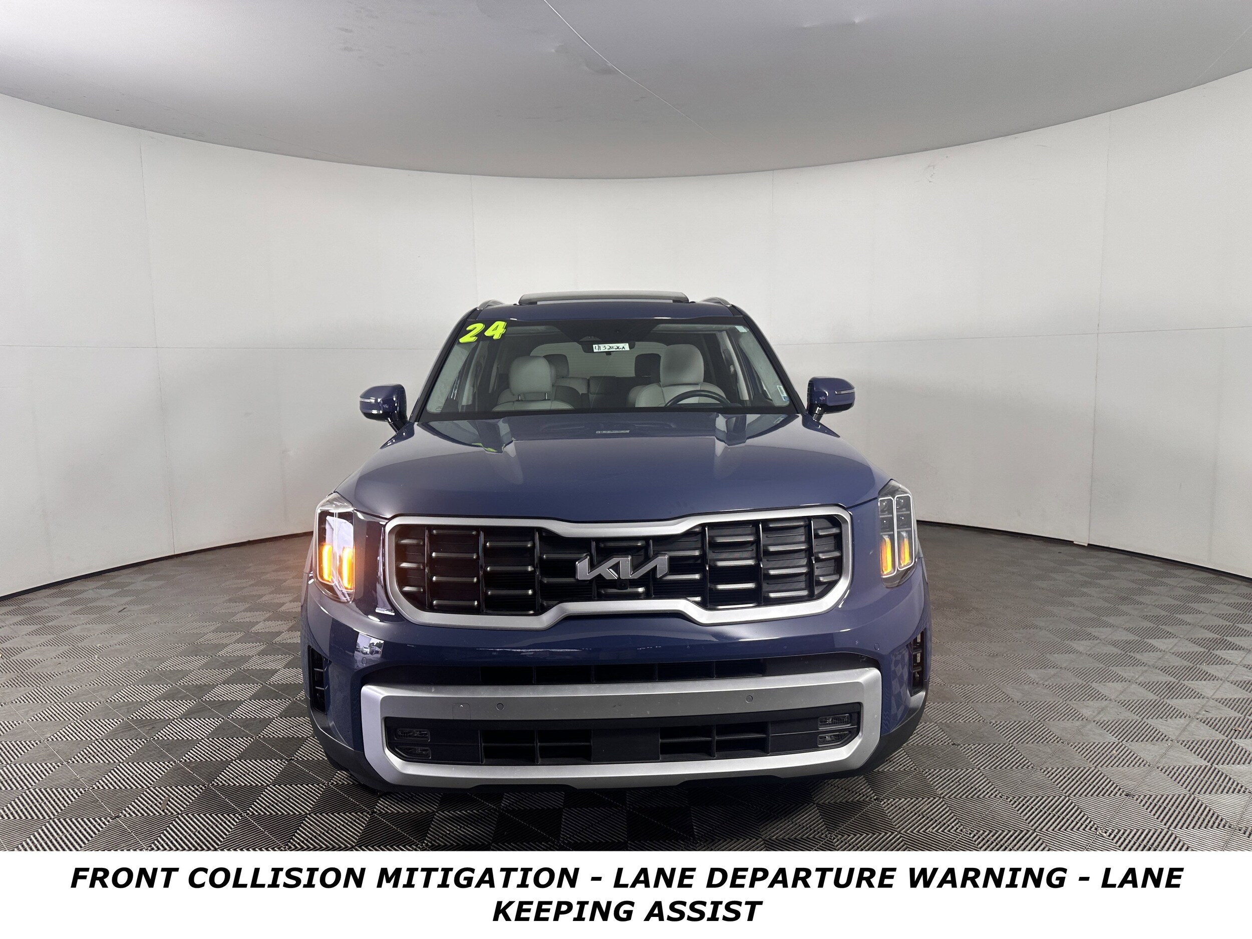 2024 Kia Telluride SX Prestige photo 2