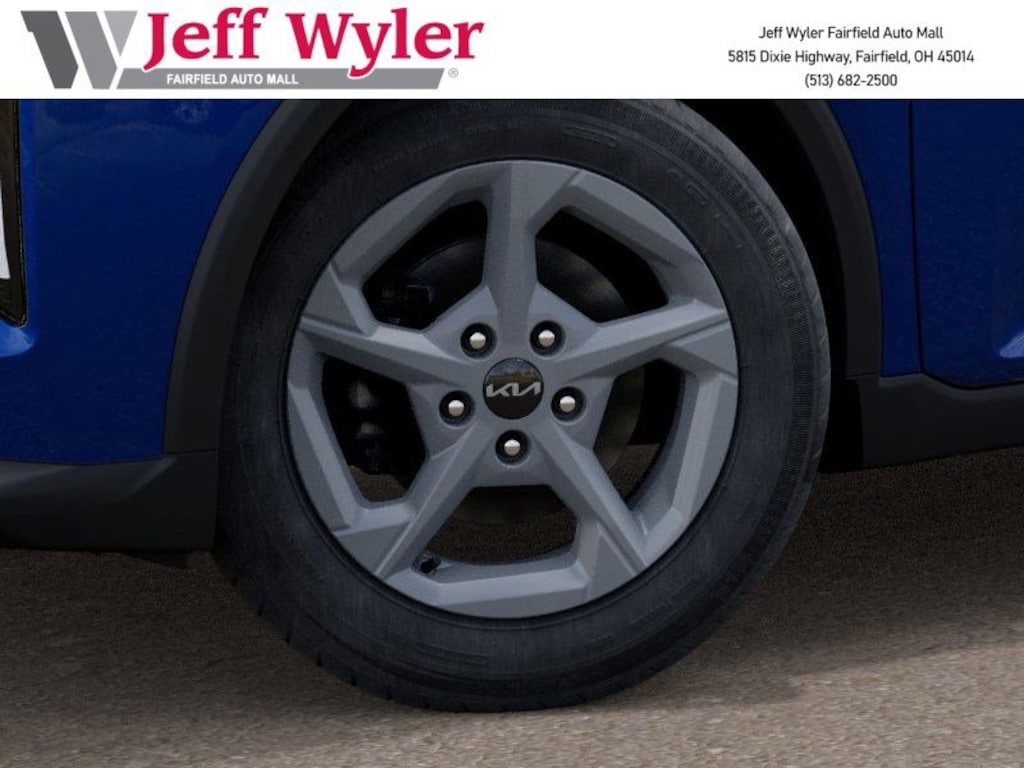 New 2025 Kia K4 LXS Sedan