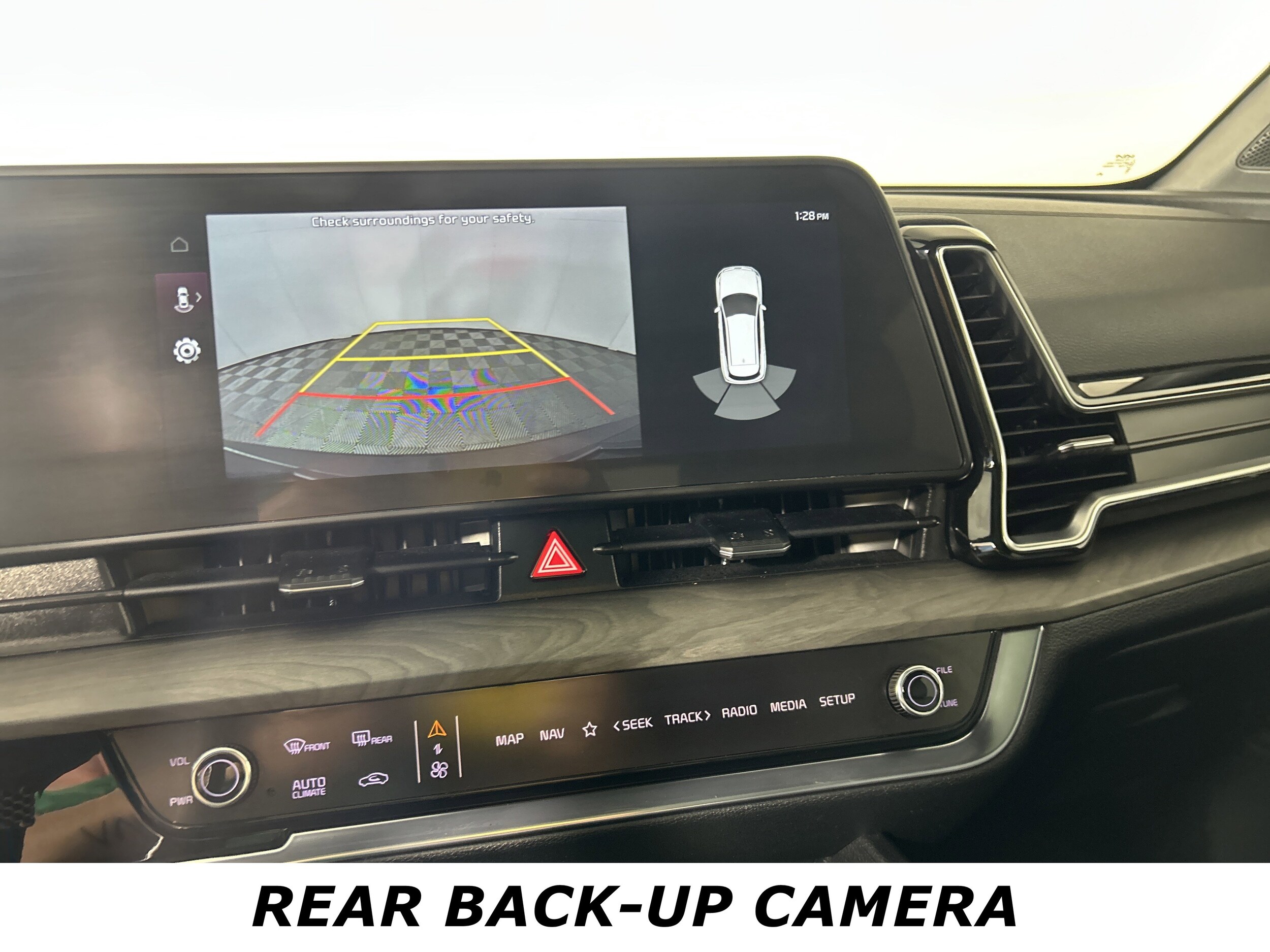 2025 Kia Sportage X-Line photo 3