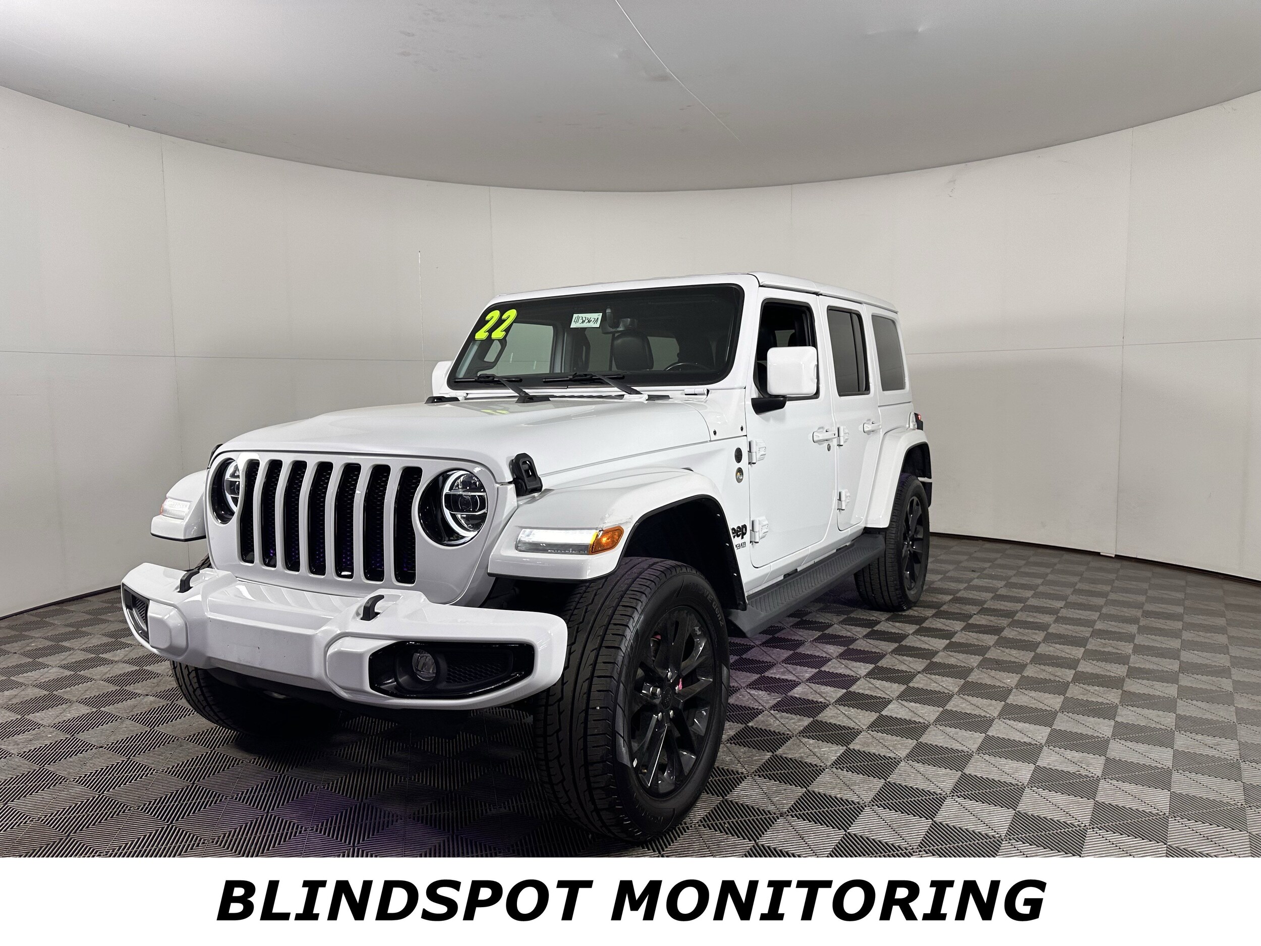 2022 Jeep Wrangler Unlimited High Altitude photo 3