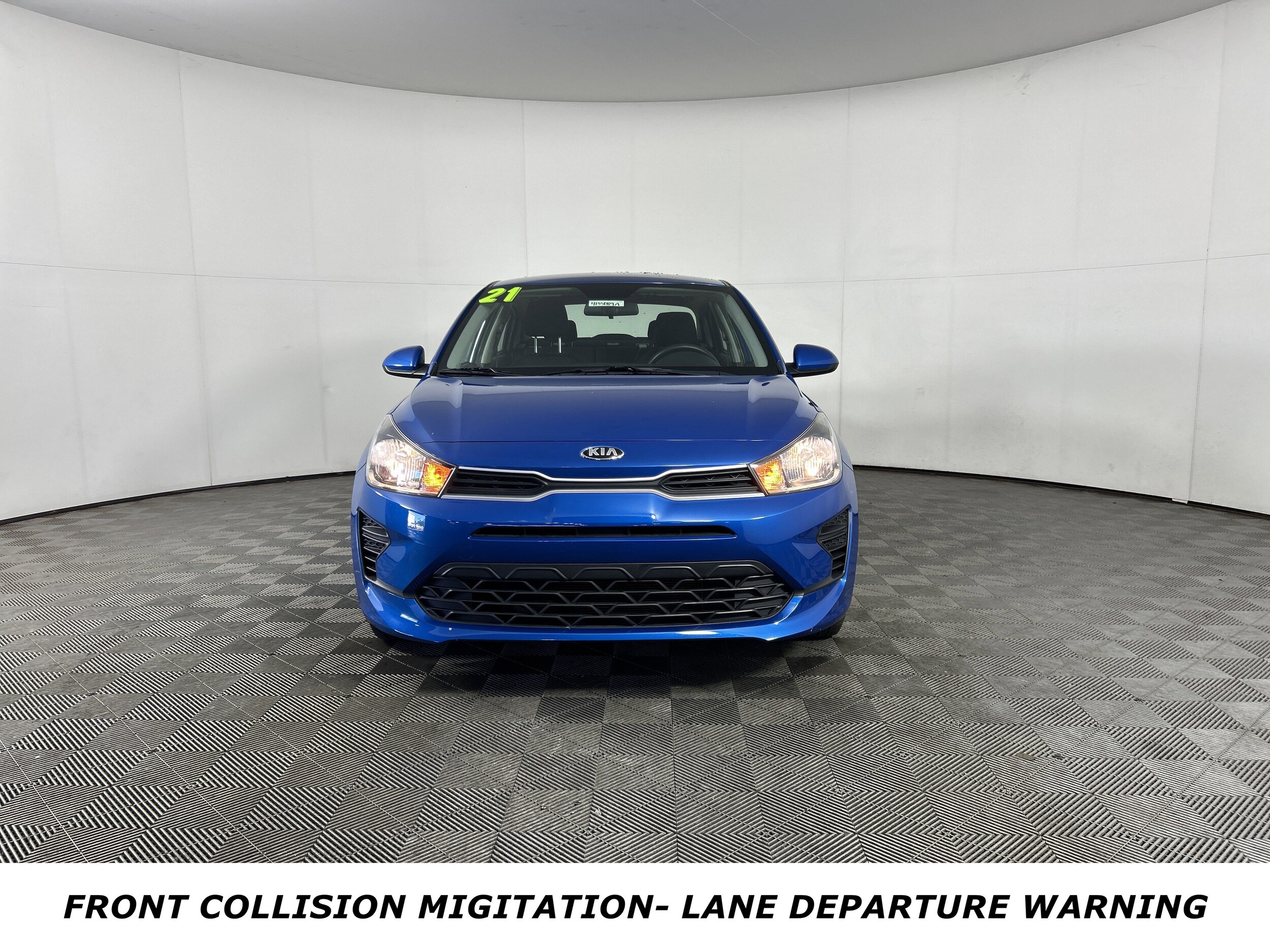 2021 Kia Rio S photo 2