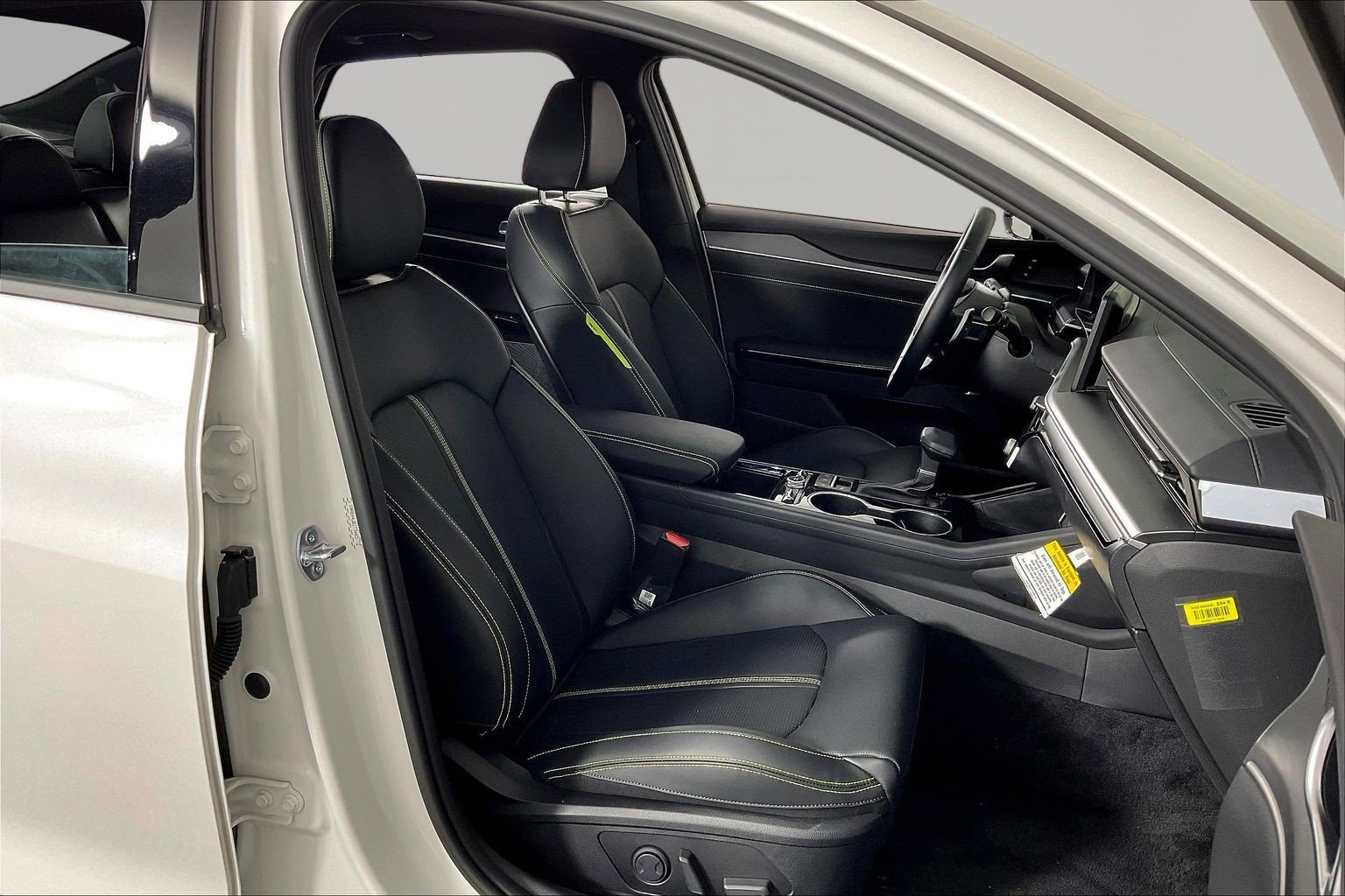 2026 Kia K5 GT - Photo 19
