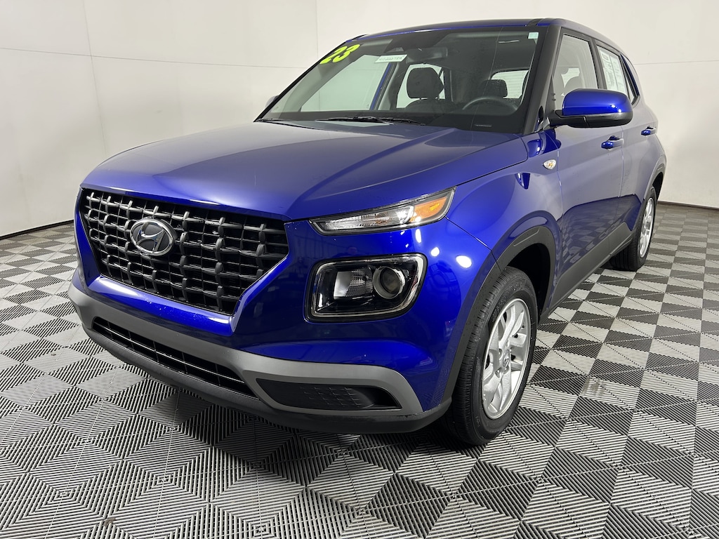 Used 2023 Hyundai Venue SE IVT SUV