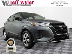 2025 Nissan Kicks Play S SUV