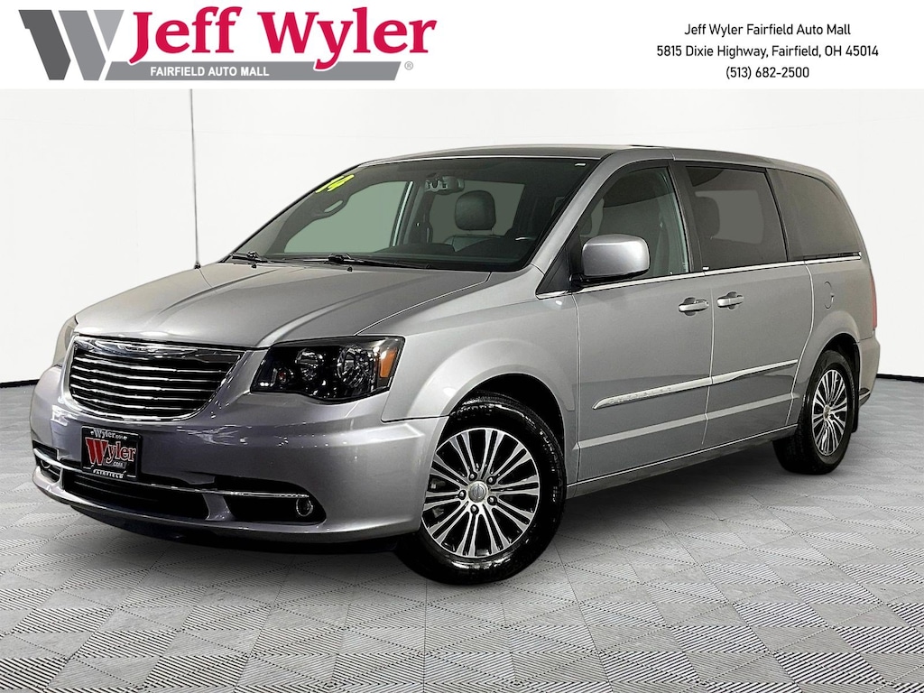 Used 2014 Chrysler Town & Country 4dr Wgn S Van