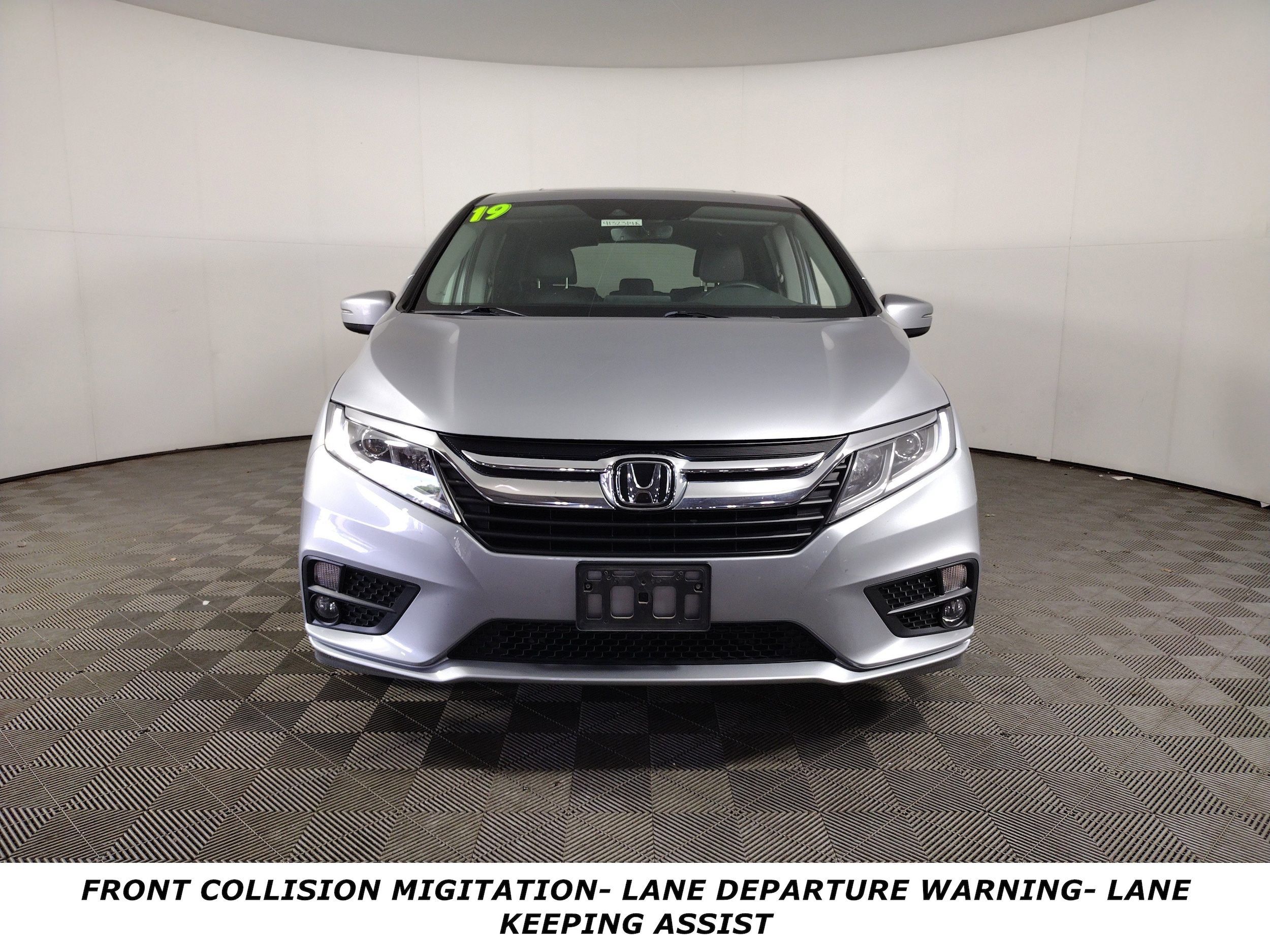 Used 2019 Honda Odyssey EX-L with VIN 5FNRL6H76KB028389 for sale in Fairfield, OH