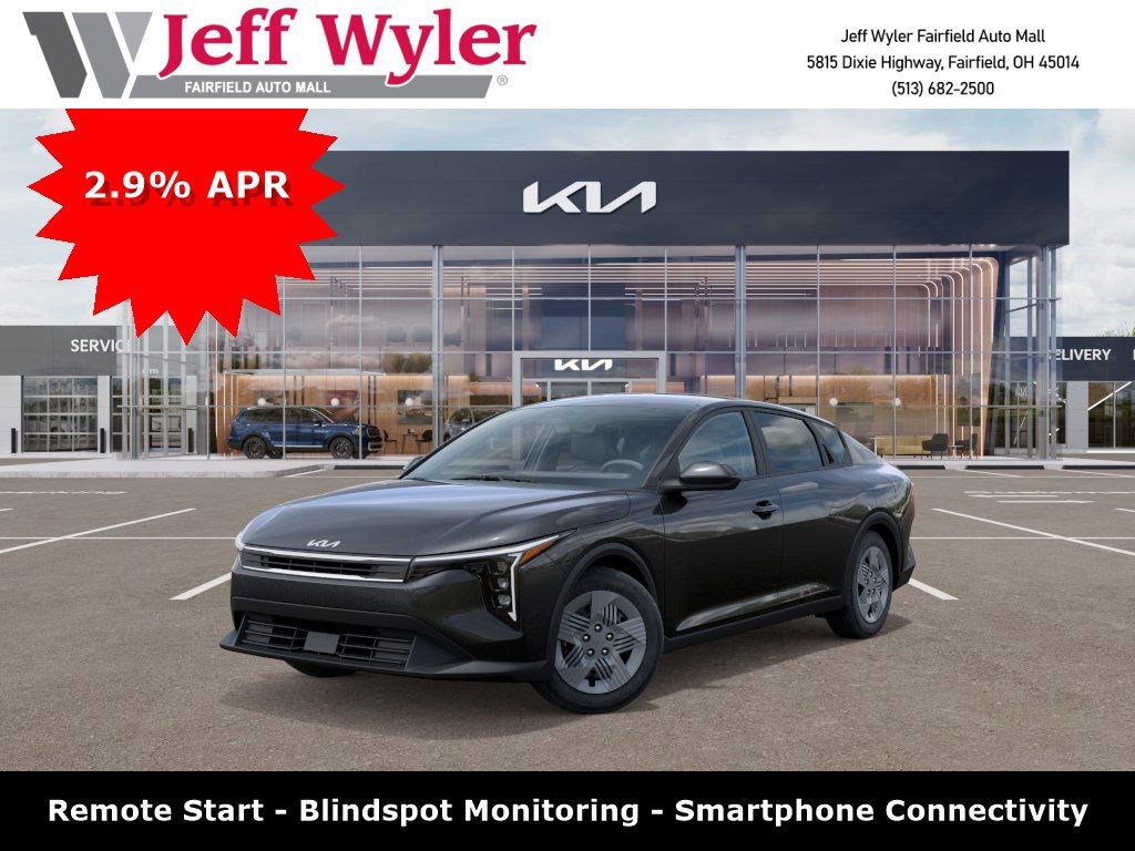 New 2025 Kia K4 LX Sedan
