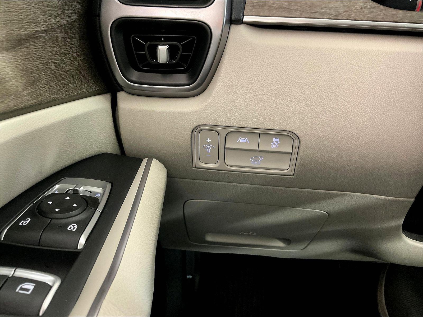 2023 Kia Sorento EX - Photo 15