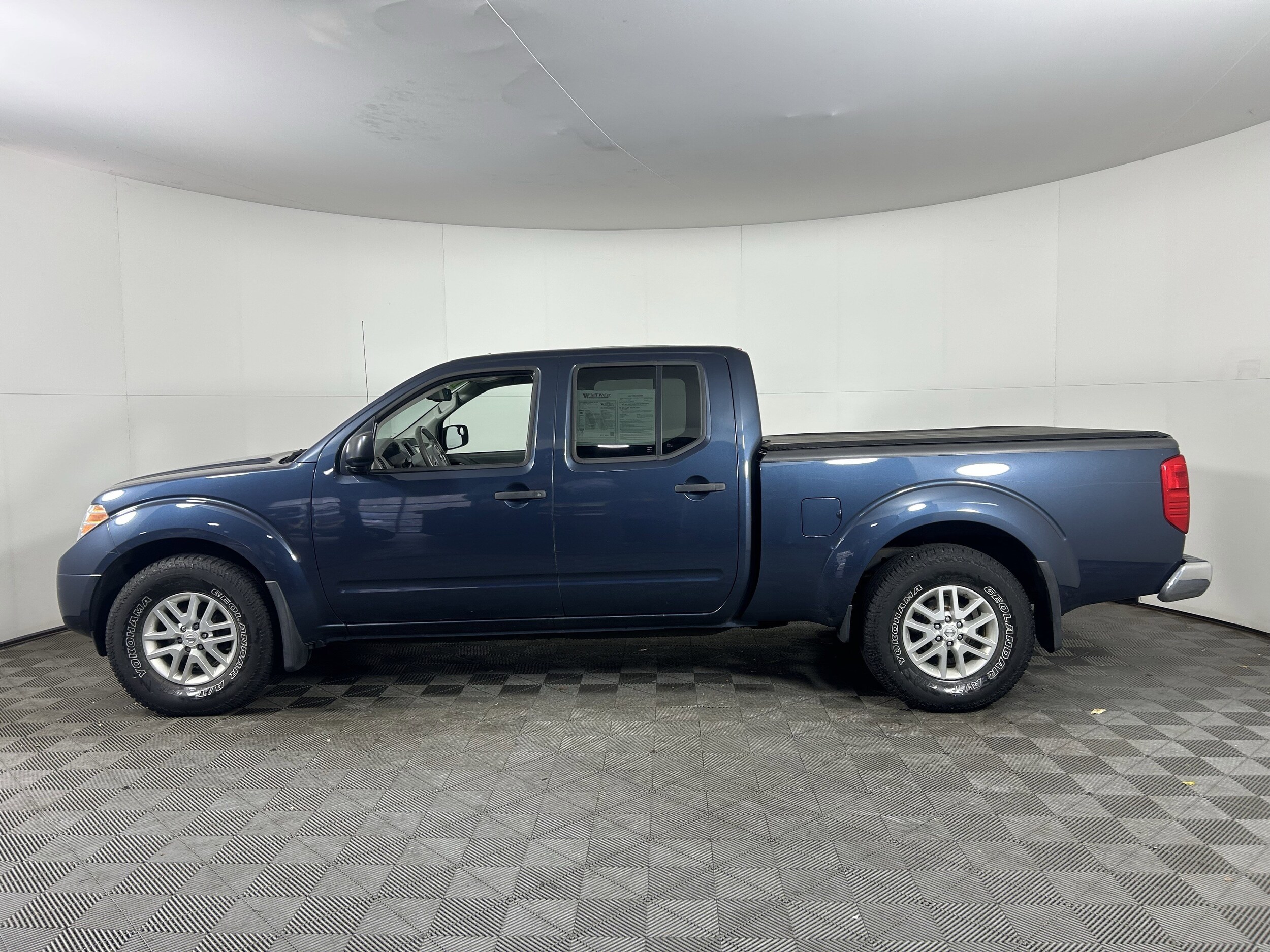 2018 Nissan Frontier Crew Cab SV photo 4