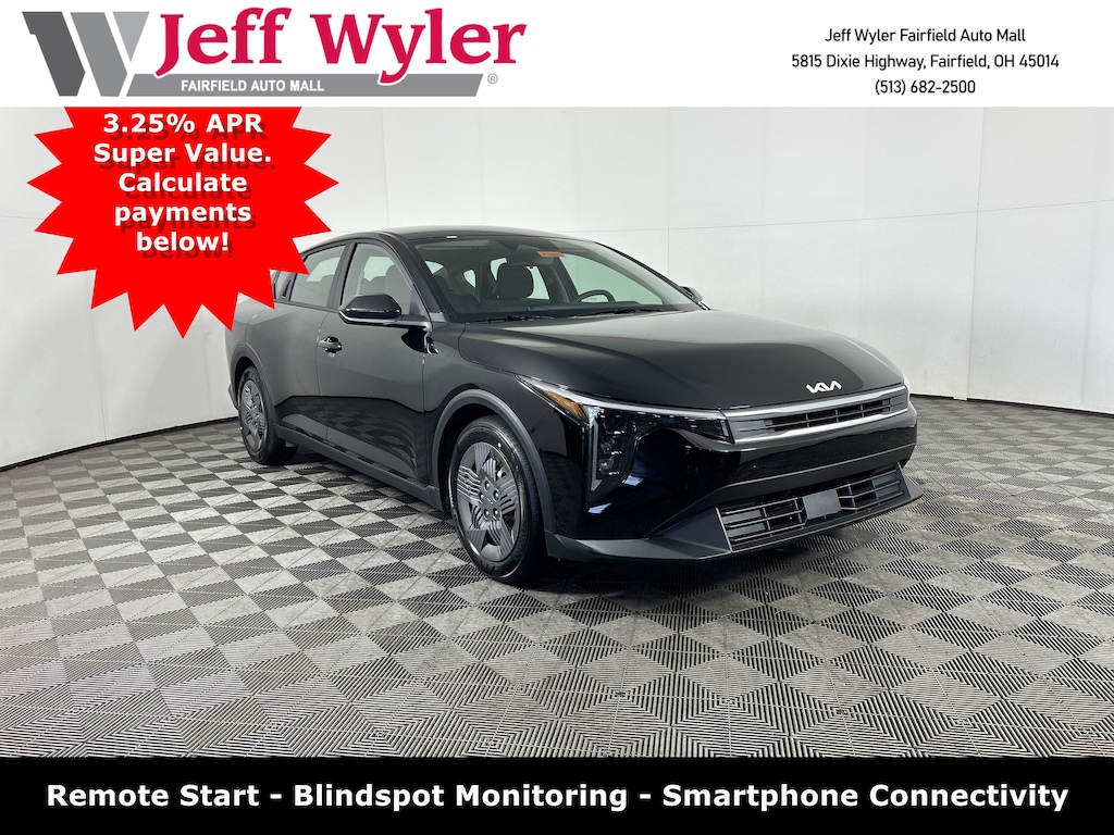 New 2025 Kia K4 LX Sedan
