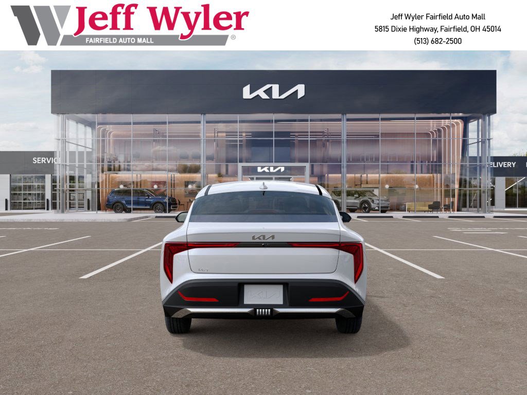 2025 Kia K4 LX photo 4