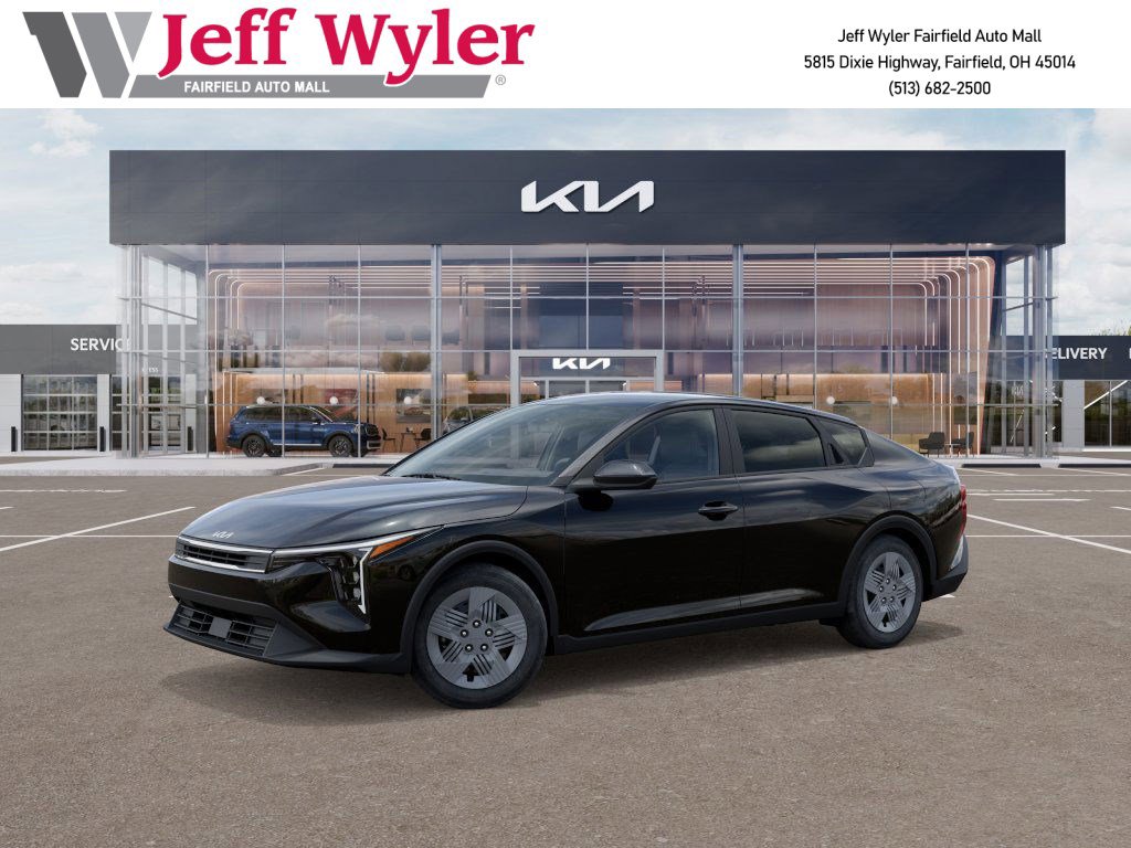 2025 Kia K4 LX photo 3