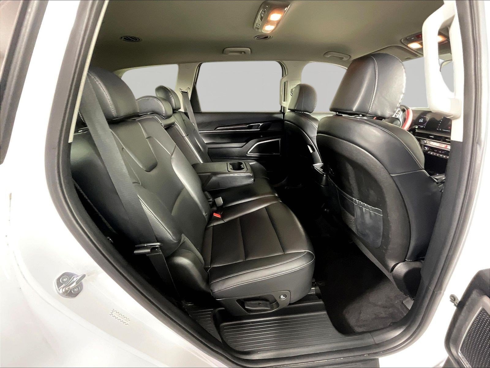 2024 Kia Telluride LX - Photo 28