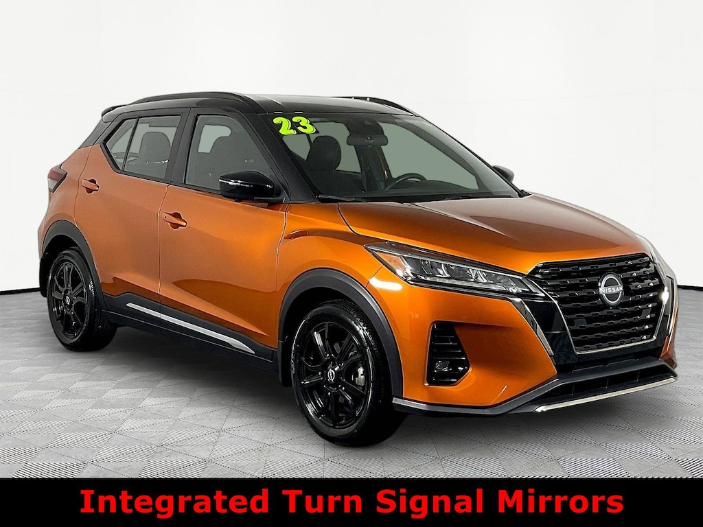Used 2023 Nissan Kicks SR FWD SUV