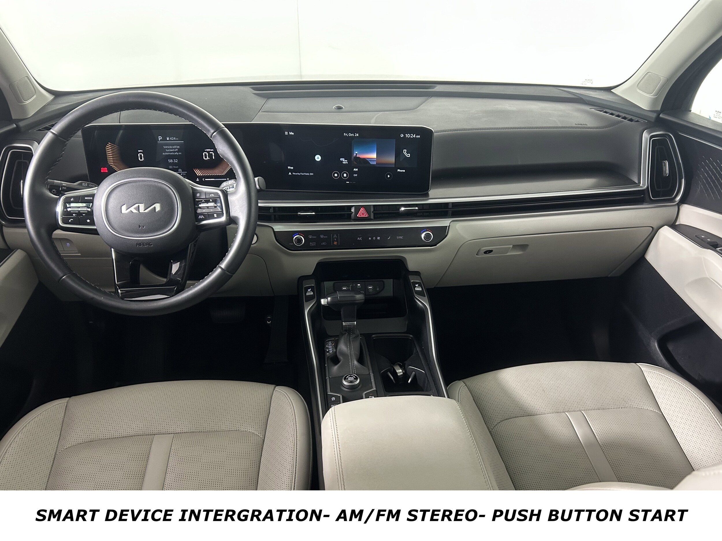 2025 Kia Sorento S photo 2