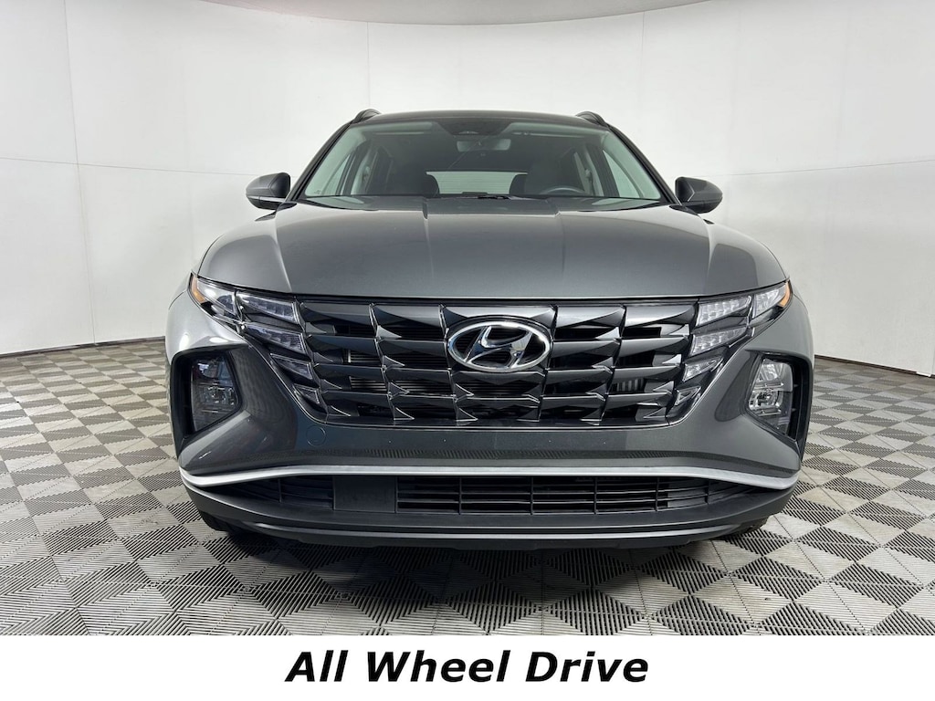 Used 2024 Hyundai Tucson Hybrid Blue AWD SUV